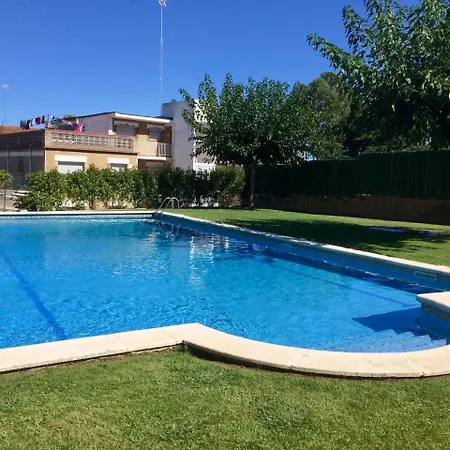 24 Carrer De Figueres *